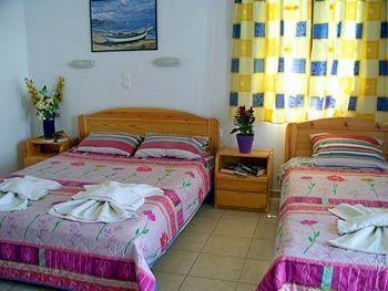 Pension Lagoudera Naxos City ภายนอก รูปภาพ