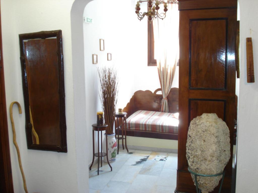Pension Lagoudera Naxos City ภายนอก รูปภาพ