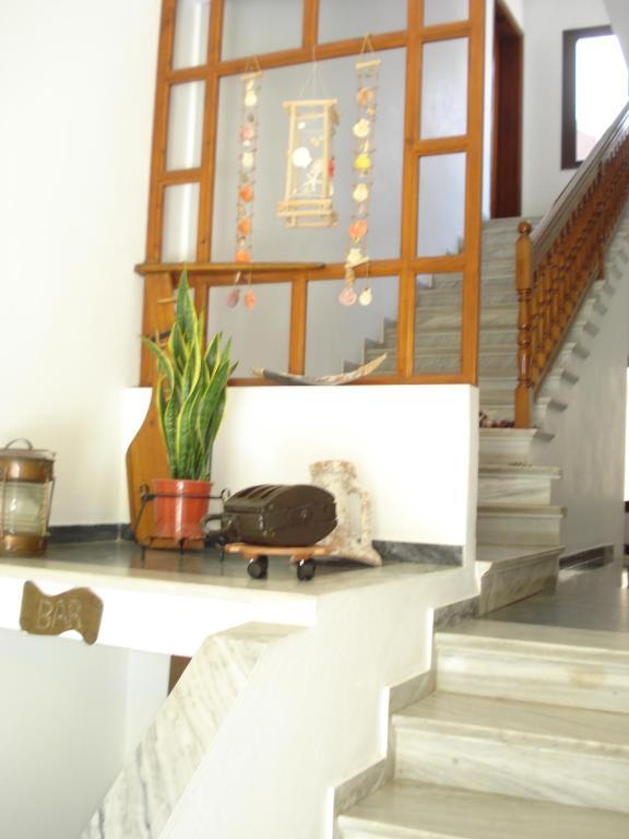 Pension Lagoudera Naxos City ภายนอก รูปภาพ